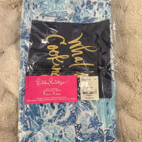 NWT Lilly Pulitzer Men’s Apron - Picture 4 of 4
